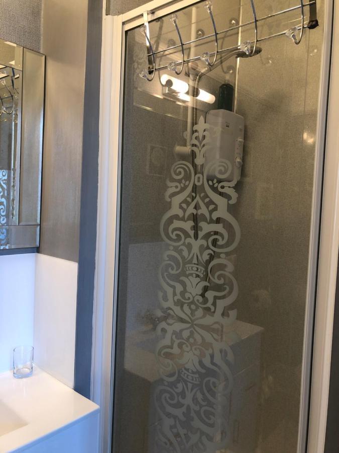 Carena House Bed & Breakfast Кентърбъри Екстериор снимка